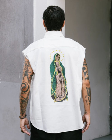 Camicia smanicata “Santa Madre” – White